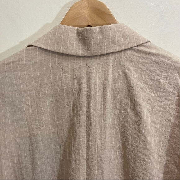 *Sold Treasure & Bond Long Blazer Pinstripe Tan Beige Oversized Sz XL - Picture 6 of 11